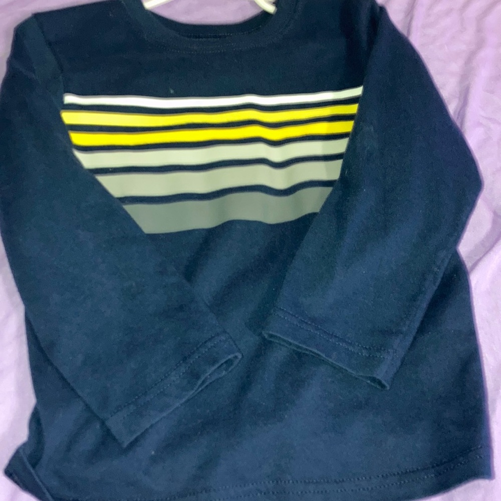 Deep navy blue long sleeve boys tee!